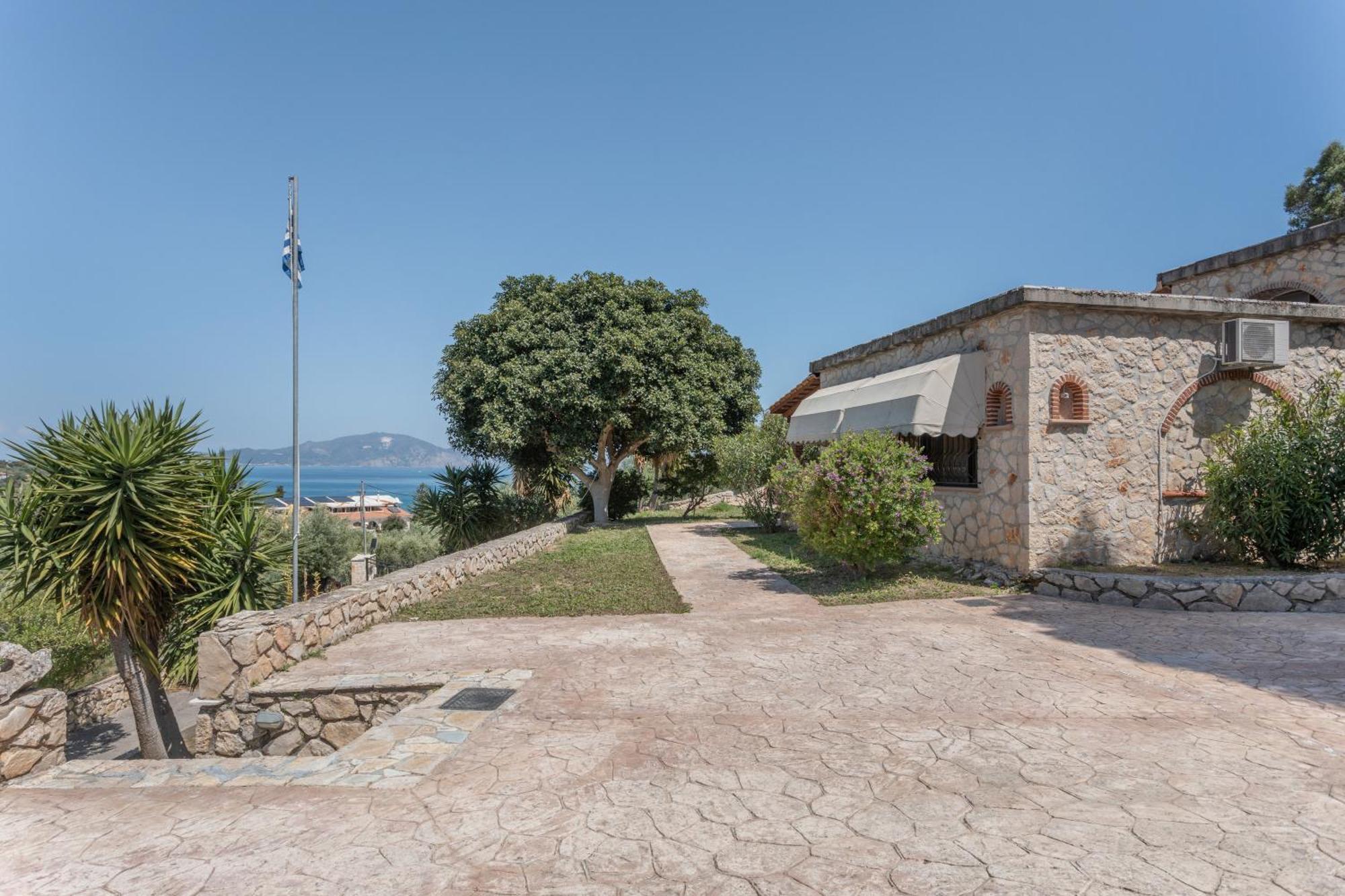 Fiore Levante Villa